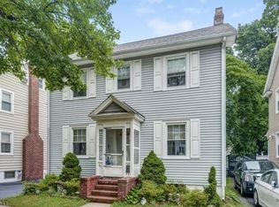 951 Salem Rd, Union, NJ 07083