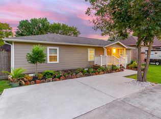 9518 Belfast Rd, La Porte, TX 77571