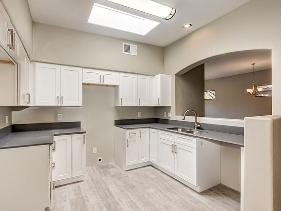 5th image of 1859 W Alder Grove Dr