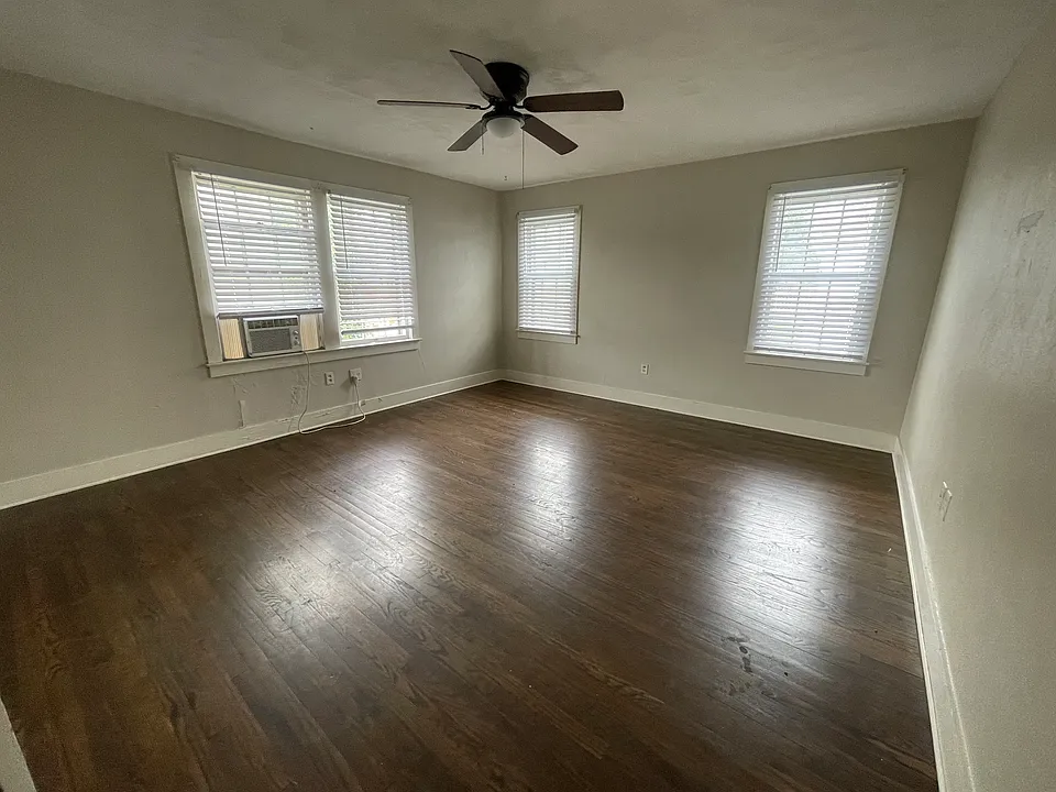 812 Old Fort Ave #2