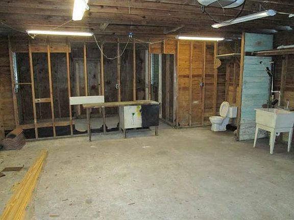 2 car garage + bonus room