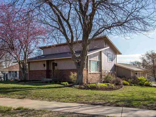 3500 Englewood St, Manhattan, KS 66503