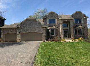 13823 Elkhart Rd, Apple Valley, MN 55124