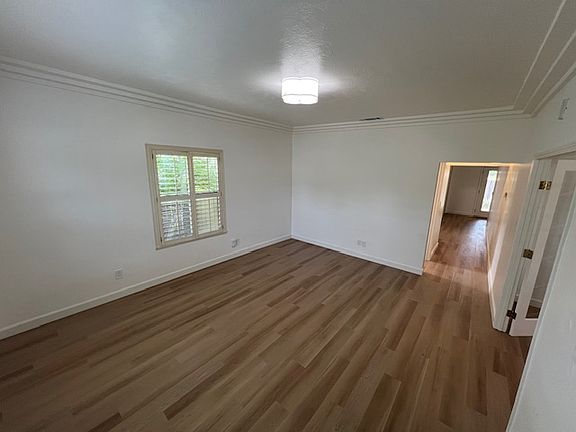 3rd image of 4340 23rd St