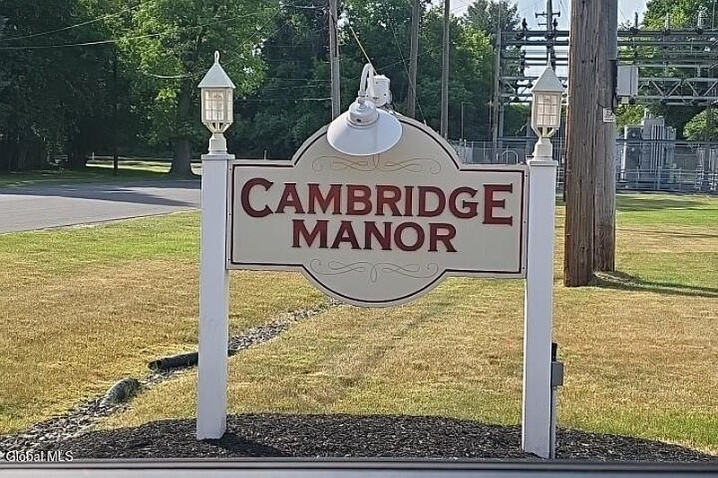 3rd image of 1102 Cambridge Manor Drive #2
