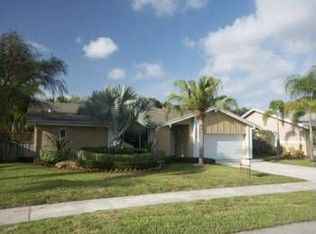 2400 NW 67th Ct, Fort Lauderdale, FL 33309
