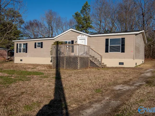 205 Golightly Spring Rd, Toney, AL 35773