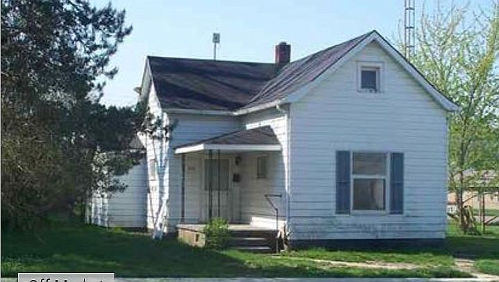 2nd image of 206 E Seminary St