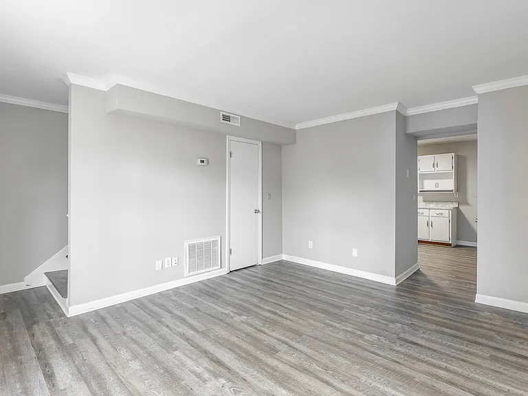 1111 McBrien Rd #D — Photo 12
