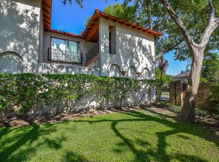 9703 Briar Forest Dr, Houston, TX 77042