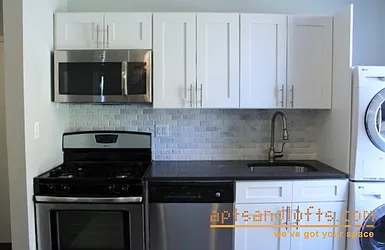 Rented by aptsandlofts.com