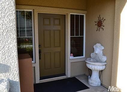 4th image of 3301 N Park Dr Unit 3016