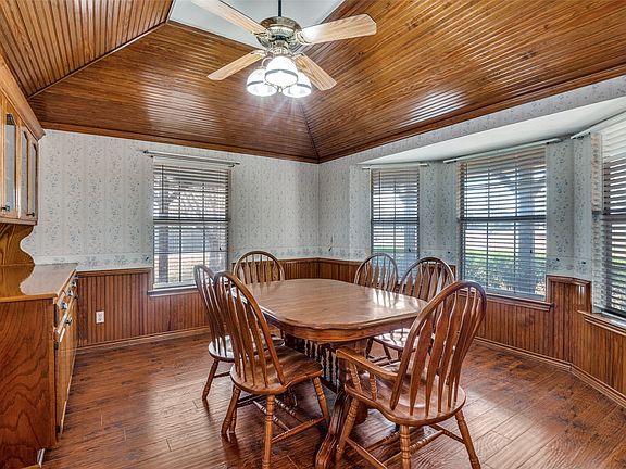 4th image of 208 Catawba Rd