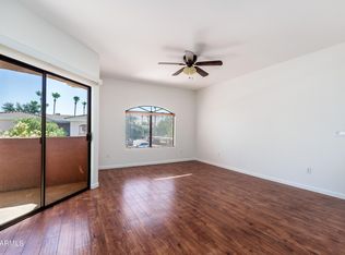 10030 W Indian School Rd APT 256, Phoenix, AZ 85037