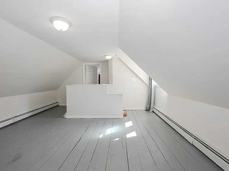 843 Western Ave #B — Photo 8