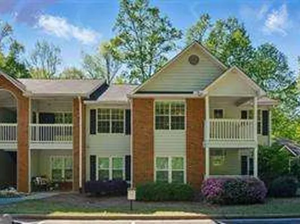 124 Streamside Dr #24, Roswell, GA 30076