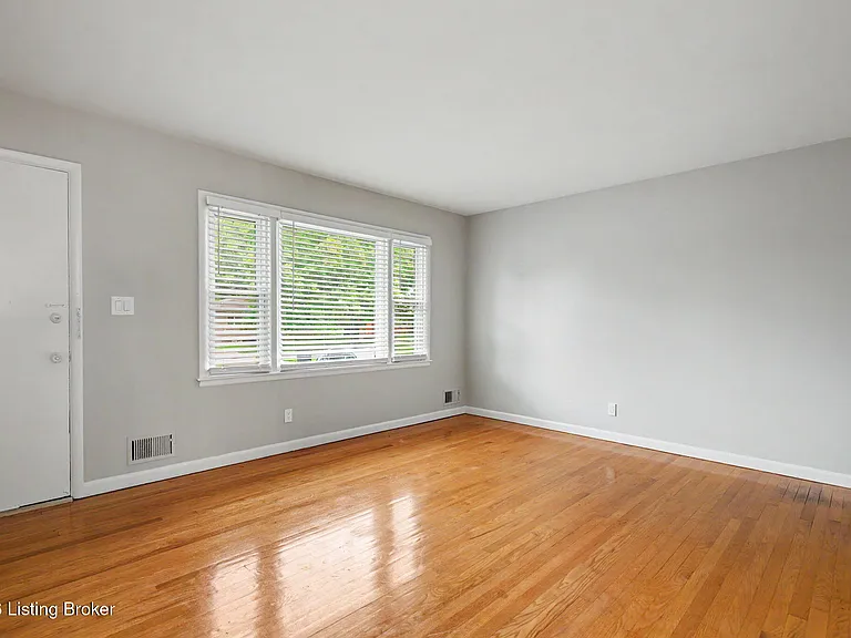 3026 Klonway Dr — Photo 7