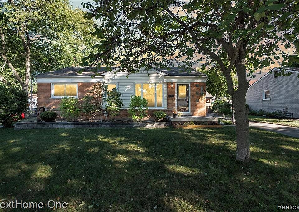 1st image of 29780 Hathaway St