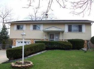 1385 Jefferson Rd, Hoffman Estates, IL 60169