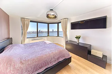 Rented by Brown Harris Stevens