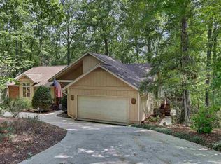 201 Delphi Dr, Seneca, SC 29672