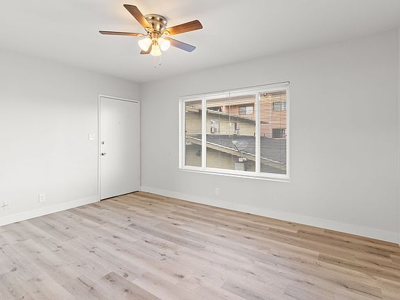 4th image of 621 Cerritos Ave APT 2