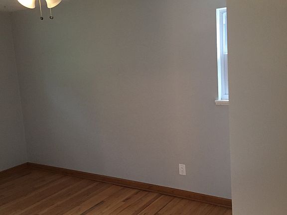 4th image of 26937 Adele Ln