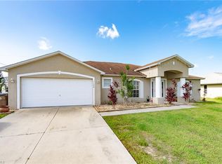 1106 SW 40th Ter, Cape Coral, FL 33914