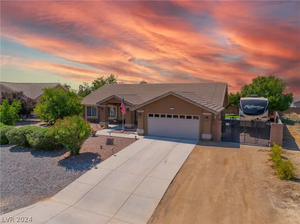 4711 Stoneham St, Pahrump, NV 89061