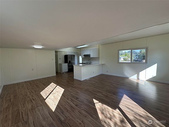 5th image of 12606 142nd Avenue Ct E #58