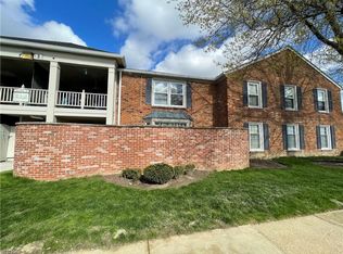 2125 Glouchester Dr, Lyndhurst, OH 44124