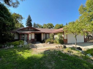 2530 Barstow Ave, Clovis, CA 93611