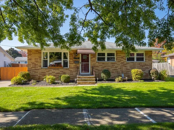 4296 W 145th St, Cleveland, OH 44135