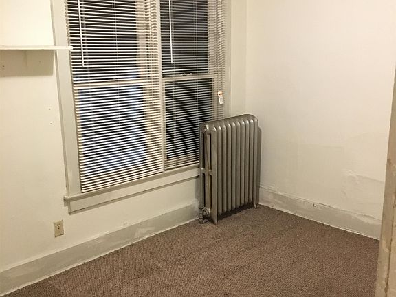 5th image of 218 S Main St #4