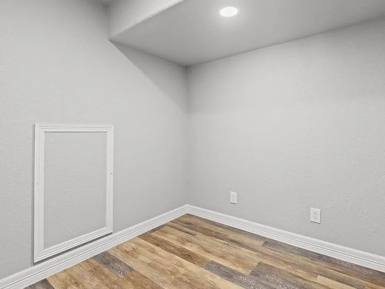 216 Elianne Lace Ct — Photo 33