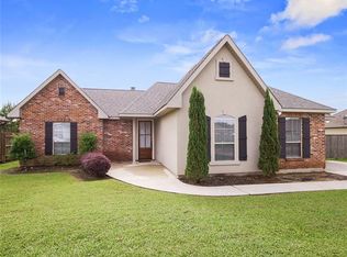 41797 Snowball Cir, Ponchatoula, LA 70454