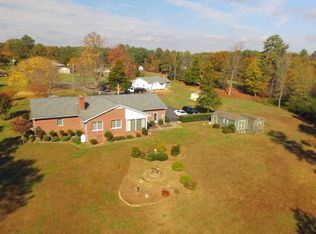 3 Level Blvd, Warsaw, VA 22572