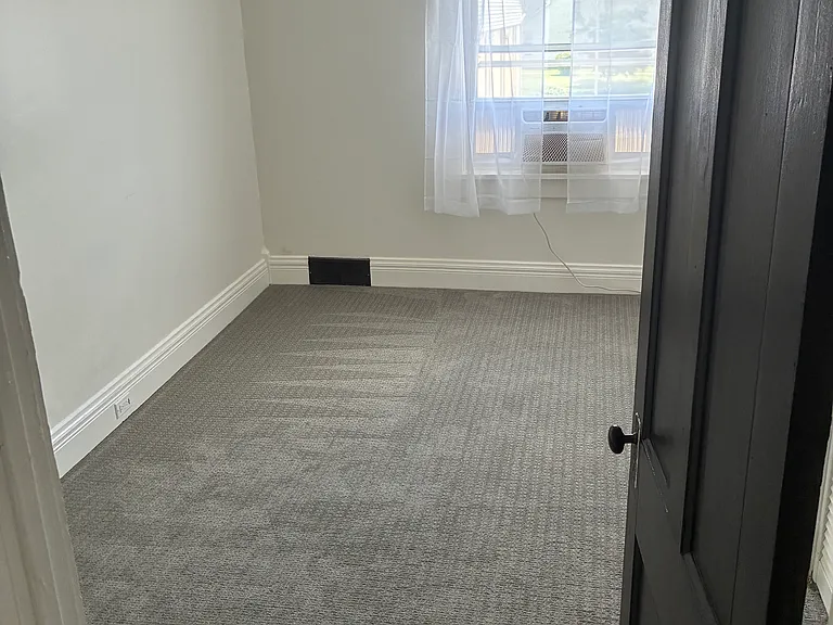 172 E Main St #D — Photo 5