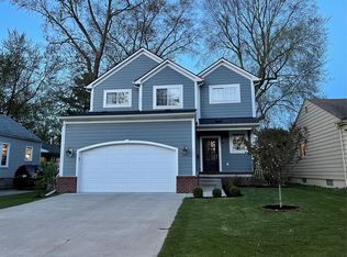 24302 Sherman St, Oak Park, MI 48237