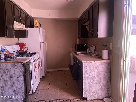 4th image of 3840 N 43rd Ave APT 63