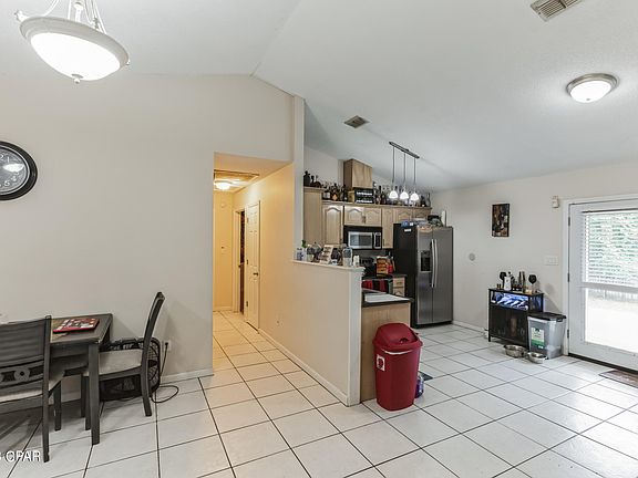 2nd image of 2330 Talley Ln