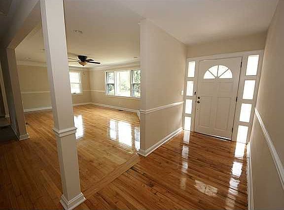 3rd image of 4951 France Ave