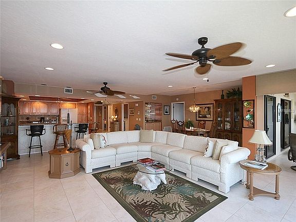 3rd image of 1750 Jamaica Way Unit 313