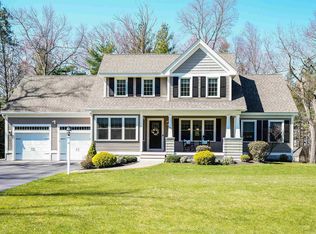 101 Grouse Run, Pelham, NH 03076