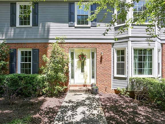 4th image of 50 Raquel Dr NW