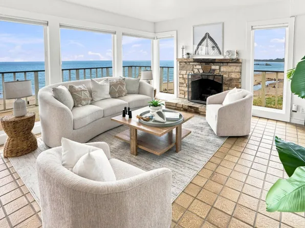 102 Rio Del Mar Blvd, Aptos, CA 95003
