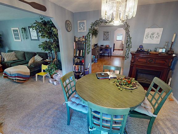 5th image of 221 S Krouth St
