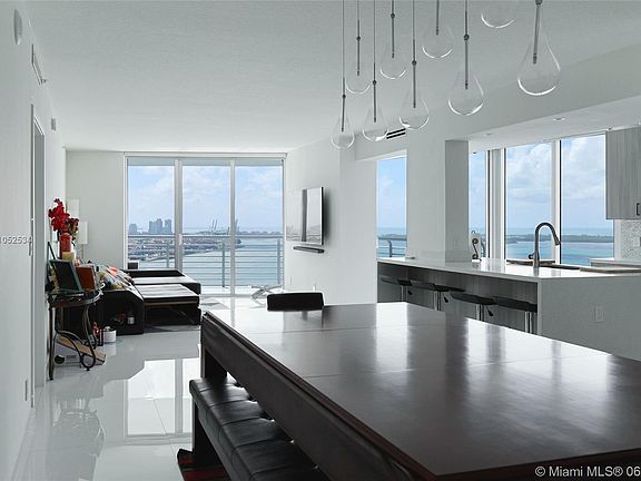 4th image of 335 S Biscayne Blvd APT 3609