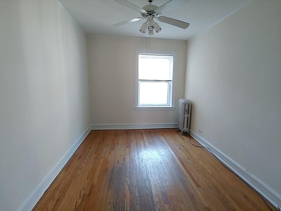 3rd image of 4353 W Parker Ave APT 2S