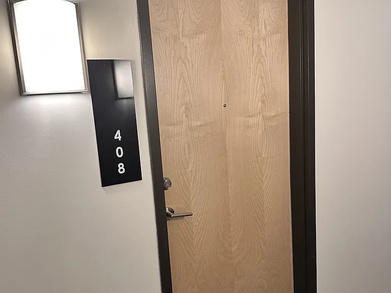 104 Garment St #408 — Photo 1